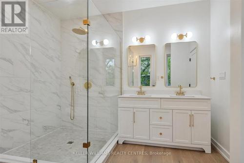 24 Market Street, Georgina, ON - Indoor Photo Showing Bathroom