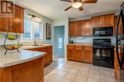 141 Second Avenue, Moncton, NB - Indoor Photo Showing Kitchen