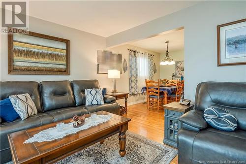 141 Second Avenue, Moncton, NB - Indoor Photo Showing Living Room