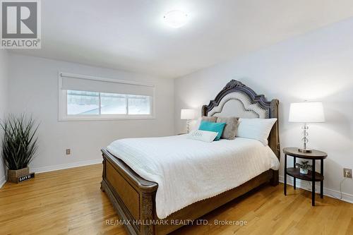 690 Adelaide Avenue E, Oshawa, ON - Indoor Photo Showing Bedroom