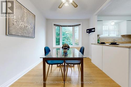 690 Adelaide Avenue E, Oshawa, ON - Indoor Photo Showing Dining Room