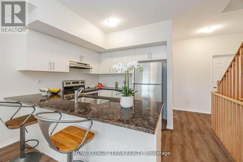 199 Royal Northern Path, Oshawa, ON - Indoor Photo Showing Kitchen With Stainless Steel Kitchen With Double Sink