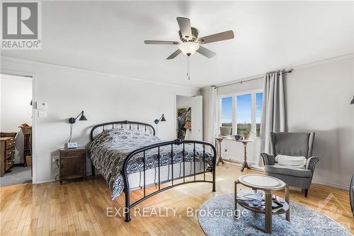 1375 County 18 Road, Prescott And Russell, ON - Indoor Photo Showing Bedroom