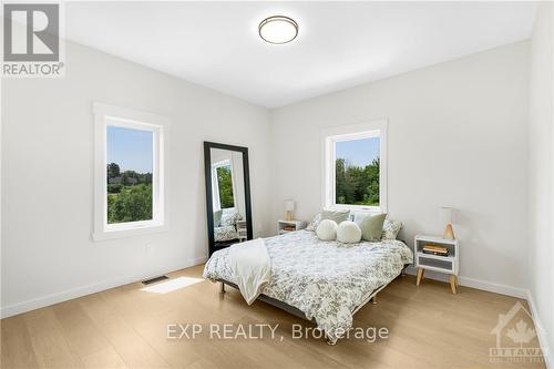 20379 Eigg Road, North Glengarry, ON - Indoor Photo Showing Bedroom