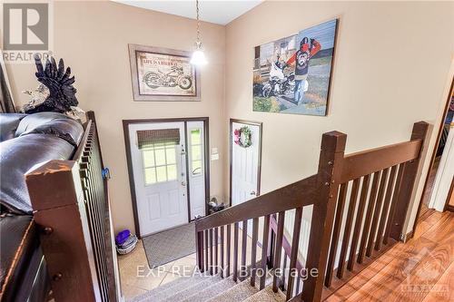 17372 Cameron Road, South Stormont, ON - Indoor Photo Showing Other Room