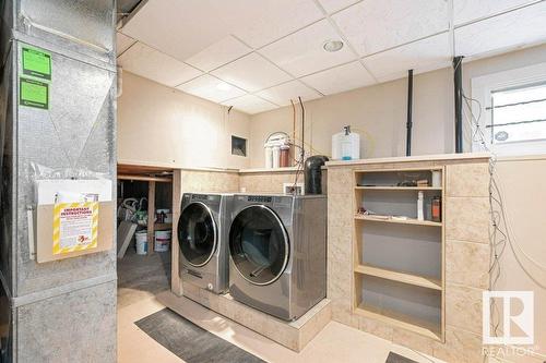 9407 74 St Nw, Edmonton, AB - Indoor Photo Showing Laundry Room