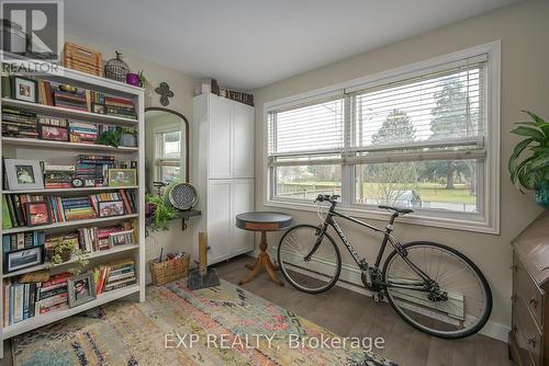 1467 Mclarenwood Terrace, London, ON - Indoor Photo Showing Other Room