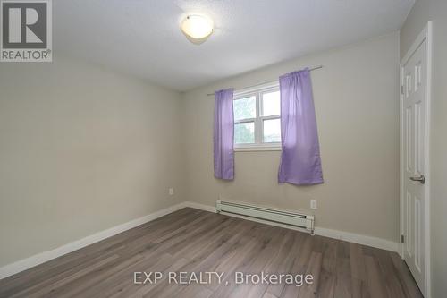 1467 Mclarenwood Terrace, London, ON - Indoor Photo Showing Other Room