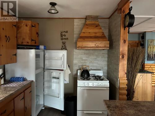 1 Murray Pond, Howley, NL - Indoor Photo Showing Kitchen