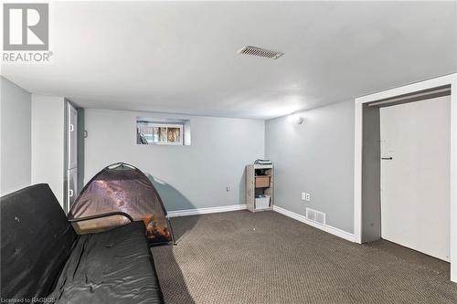 Bedroom in Basement - 595 11Th Avenue, Hanover, ON - Indoor