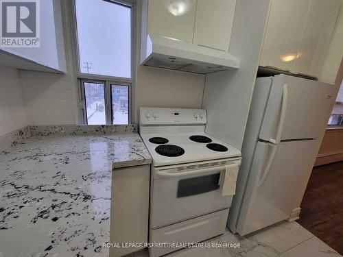 2 - 3503A Lake Shore Boulevard W, Toronto, ON - Indoor Photo Showing Kitchen