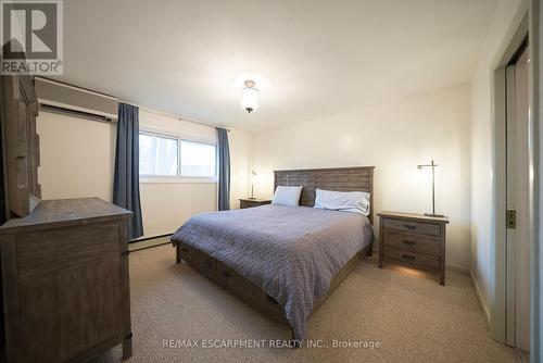 37 Allwood Street, Brantford, ON - Indoor Photo Showing Bedroom