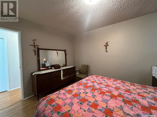 11 King Crescent, Humboldt, SK - Indoor Photo Showing Bedroom