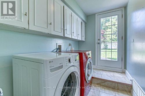 7 Meridene Crescent E, London, ON - Indoor Photo Showing Laundry Room