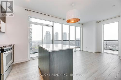 2805 - 56 Annie Craig Drive, Toronto, ON - Indoor Photo Showing Kitchen With Upgraded Kitchen