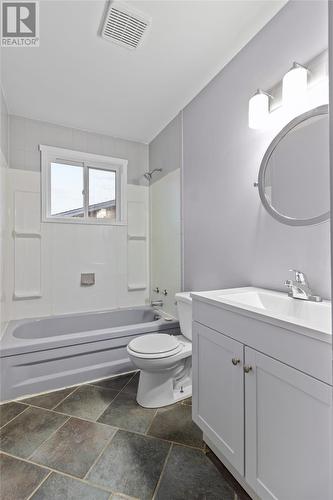 20 Frontenac Avenue, Mount Pearl, NL - Indoor Photo Showing Bathroom