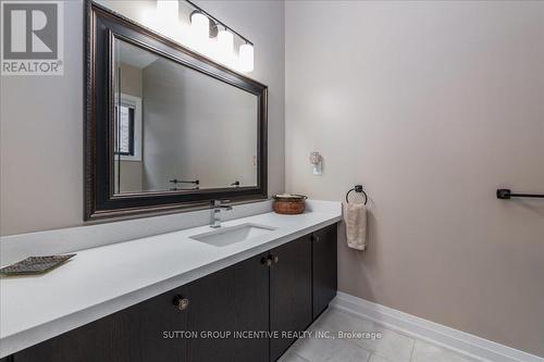 71 Muirfield Drive, Barrie, ON - Indoor Photo Showing Bathroom