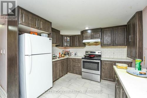 47 Milford Crescent S, Brampton, ON - Indoor Photo Showing Kitchen