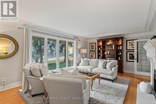 457 Jarvis Street, London, ON - Indoor Photo Showing Living Room