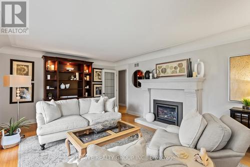 457 Jarvis Street, London, ON - Indoor Photo Showing Living Room With Fireplace