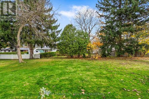 1561 Pelham Street, Pelham (662 - Fonthill), ON - Outdoor