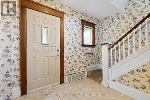 1561 Pelham Street, Pelham (662 - Fonthill), ON - Indoor Photo Showing Other Room