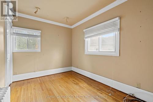 1561 Pelham Street, Pelham (662 - Fonthill), ON - Indoor Photo Showing Other Room