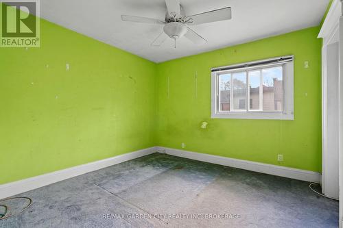 1561 Pelham Street, Pelham (662 - Fonthill), ON - Indoor Photo Showing Other Room