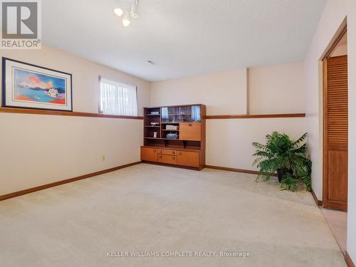 4997 Southview Avenue, Niagara Falls (213 - Ascot), ON - Indoor Photo Showing Other Room