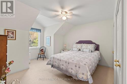 44 - 15 Lakeside Drive, St. Catharines (Port Weller), ON - Indoor Photo Showing Bedroom