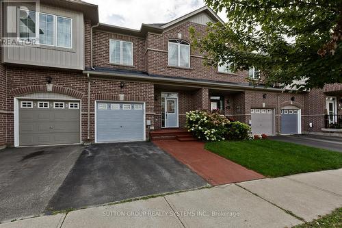 355 Hobbs Crescent, Milton, ON - Outdoor With Facade