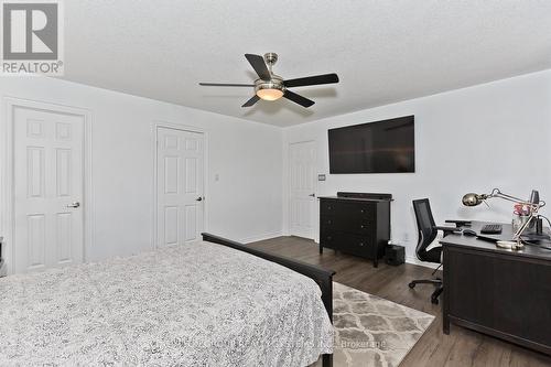 355 Hobbs Crescent, Milton, ON - Indoor Photo Showing Bedroom