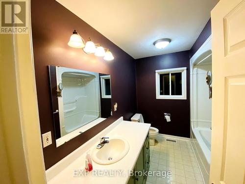 Main - 306 Edgehill Drive, Barrie, ON - Indoor Photo Showing Bathroom