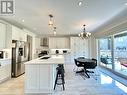 131 Beaveridge Avenue, Oakville, ON  - Indoor Photo Showing Kitchen With Upgraded Kitchen 