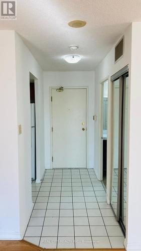 705 - 285 Enfield Place W, Mississauga, ON - Indoor Photo Showing Other Room