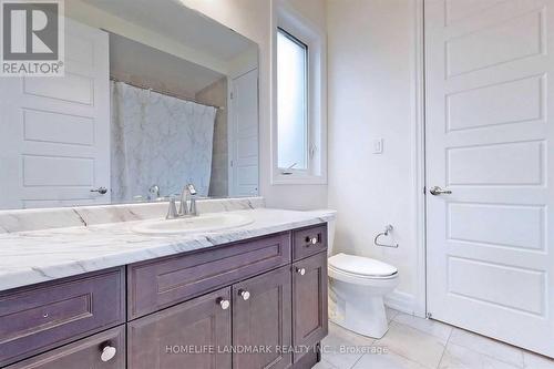 3268 Donald Mackay Street W, Oakville, ON - Indoor Photo Showing Bathroom