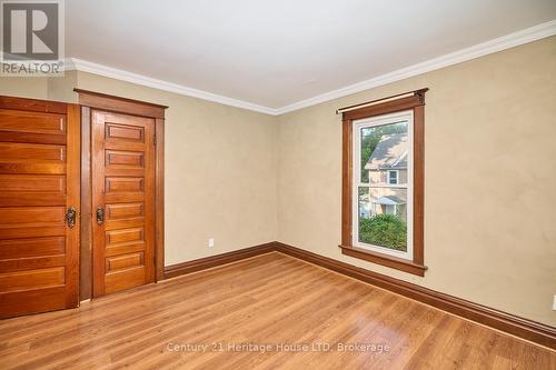 83 Maple Avenue, Welland (772 - Broadway), ON - Indoor Photo Showing Other Room