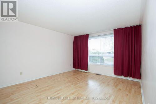 16 The Cove Road, Clarington, ON - Indoor Photo Showing Other Room