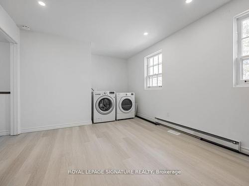 A/Upper-54 Tuscarora Dr, Toronto, ON - Indoor Photo Showing Laundry Room