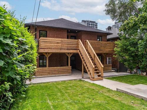 Upper-182 Millwood Rd, Toronto, ON - Outdoor With Deck Patio Veranda