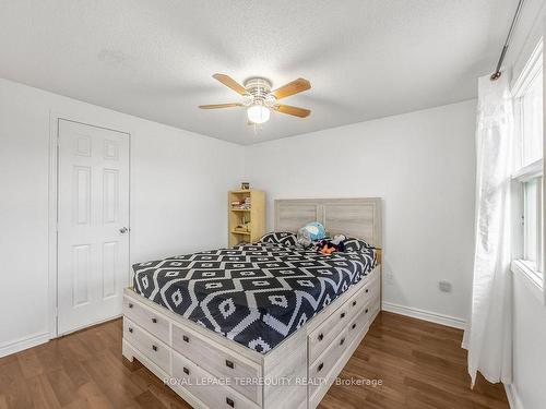 18 Charlton Cres, Ajax, ON - Indoor Photo Showing Bedroom