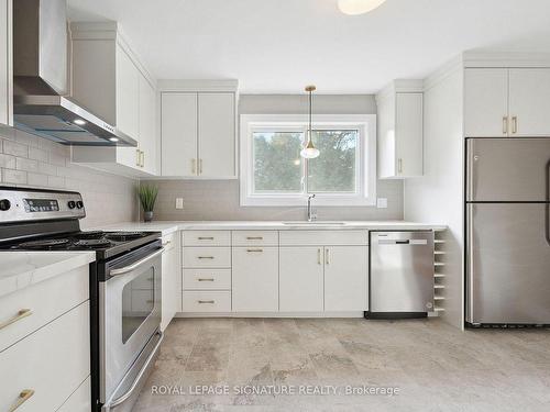 61 Fulbert Cres, Toronto, ON - Indoor Photo Showing Kitchen