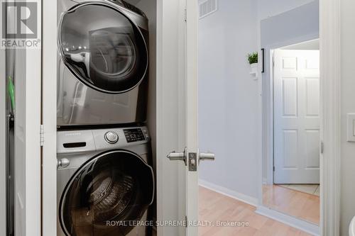 1110 - 1600 Keele Street, Toronto, ON - Indoor Photo Showing Laundry Room