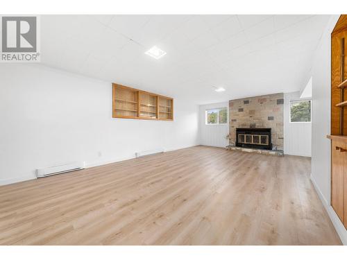 Xxxx Grand Boulevard, North Vancouver, BC - Indoor Photo Showing Living Room With Fireplace