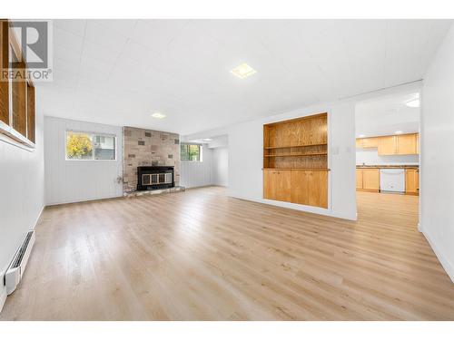 Xxxx Grand Boulevard, North Vancouver, BC - Indoor Photo Showing Living Room With Fireplace