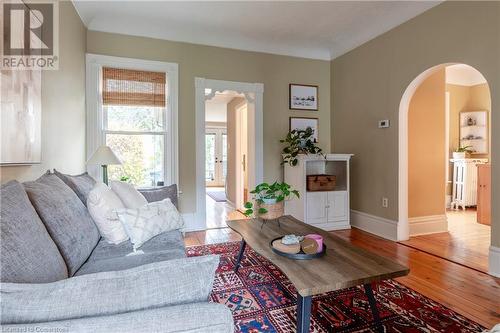 169 Robinson Street, Hamilton, ON - Indoor Photo Showing Living Room