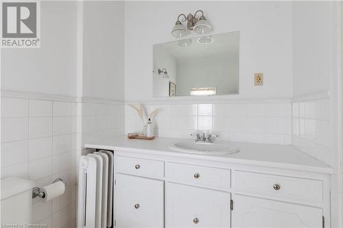 169 Robinson Street, Hamilton, ON - Indoor Photo Showing Bathroom