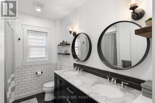 1368 Haist Street, Pelham (662 - Fonthill), ON - Indoor Photo Showing Bathroom