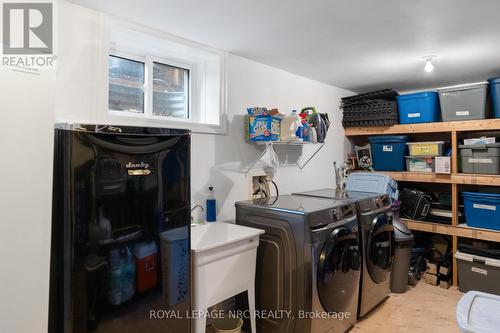 1368 Haist Street, Pelham (662 - Fonthill), ON - Indoor Photo Showing Laundry Room