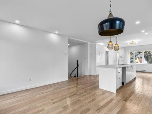 Dining room - 190 Av. De Merton, Saint-Lambert, QC - Indoor